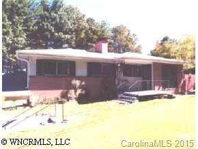 346 Carolina Village Road, Hendersonville, NC 28792