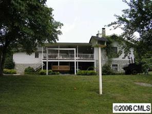 6925 Navajo Tr., Sherrills Ford, NC 28673