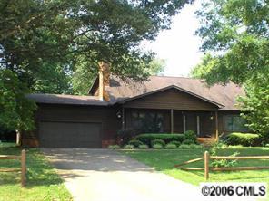 140 Crystal Cir., Mooresville, NC 28117