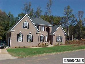 3603 Maple Brook Dr., Denver, NC 28037