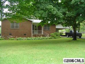 128 Manor Cir., Mooresville, NC 28115