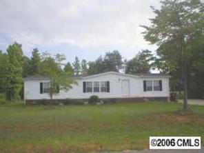 1072 Holly Berry Ln., Salisbury, NC 28147