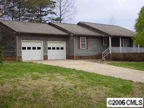 209 Wellington Dr., Lincolnton, NC 28092
