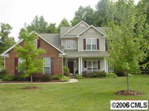 6311 Lowergate Dr., Waxhaw, NC 28173