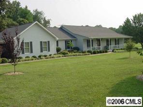 242 Barfield Rd., Mooresville, NC 28115