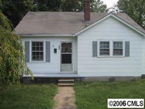 319 Bingham St., Statesville, NC 28677