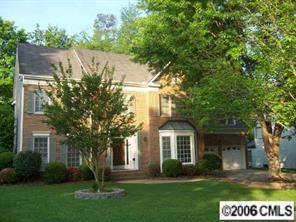8824 Thornbury Ln., Huntersville, NC 28078