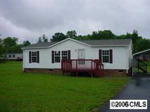 8827 Arrow St., Hickory, NC 28601