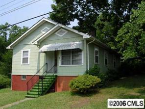 302 Thirteenth St., Cramerton, NC 28032