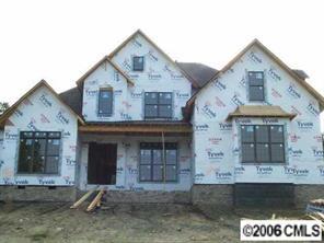 18830 River Falls Dr., Davidson, NC 28036