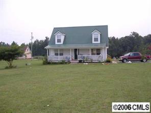 906 Shoal Rd., Lincolnton, NC 28092