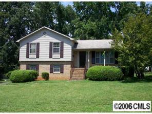 5000 Brooktree Dr., Charlotte, NC 28208