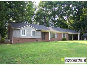 213 Heritage Cir., Statesville, NC 28625