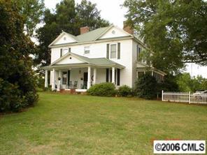 10678 Earnhardt Lake Rd., Davidson, NC 28036