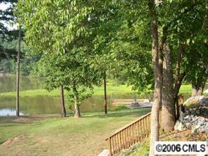7023 Tallent Ct., Sherrills Ford, NC 28673
