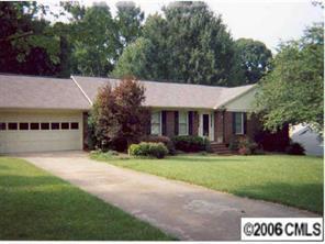17 Forest Hill Rd., Belmont, NC 28012