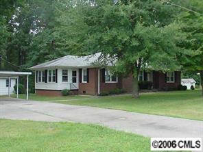 206 Louise Dr., Gastonia, NC 28164