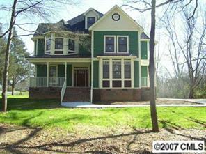 301 S Freemont St., Matthews, NC 28105
