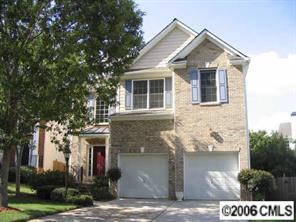 1911 Dearmon Dr., Charlotte, NC 28205