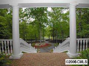 953 Eagle Rd., Waxhaw, NC 28173