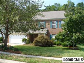 7417 Claiborne Woods Rd., Charlotte, NC 28216