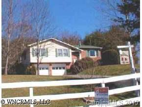 61 Windy Lane, Fletcher, NC 28732