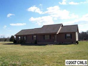 840 Sharon School Rd., Statesville, NC 28625