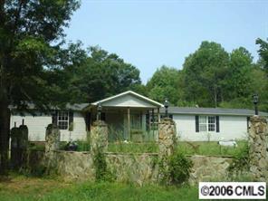 2484 Clemson Ln., Stanley, NC 28164
