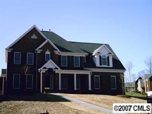 334 East Waterlynn Rd., Mooresville, NC 28115