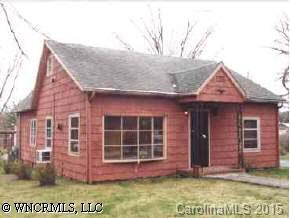 820 Yarborough Street, Hendersonville, NC 28739