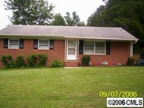 3901 Abbeydale Dr., Charlotte, NC 28205