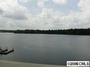 7340 Lake Front Dr. #8, Charlotte, NC 28278
