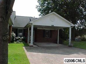 19967 Oak Leaf Cir., Cornelius, NC 28031