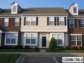 7587 Bluff Point Ln., Denver, NC 28037