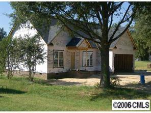 206 Heintz Ave., Kannapolis, NC 28081