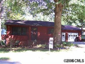 200 Point Cir., Belmont, NC 28012