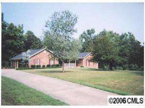 9528 Lawing School Rd., Charlotte, NC 28214