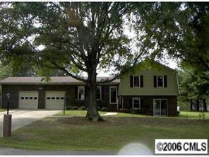 2241 Canterbury Rd., Kannapolis, NC 28081