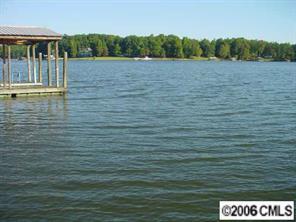 318 Beaten Path Rd., Mooresville, NC 28117