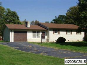 190 Shumaker Dr., Statesville, NC 28625
