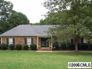 6920 Abbotswood Dr., Charlotte, NC 28226