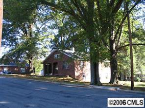 208 NE Wilson St., Concord, NC 28025