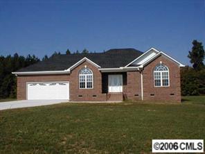 38001 Trinity Cir., New London, NC 28127