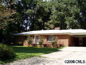 7136 Lakeside Dr., Charlotte, NC 28215