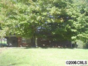 1527 Old Farm Rd., Hickory, NC 28602