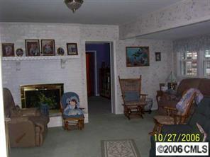 928 Green Hill Ln., Lincolnton, NC 28092