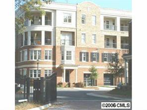 6733 Louisburg Square Ln., Charlotte, NC 28210