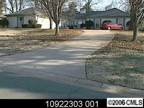 5512 Mallard Dr., Charlotte, NC 28227