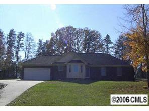 7004 Forest Hills Dr., Denver, NC 28037