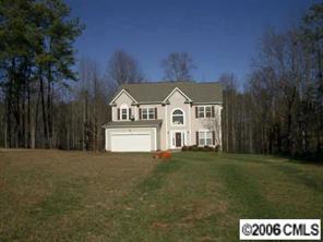 139 Scarlet Tanager Rd., Troutman, NC 28166